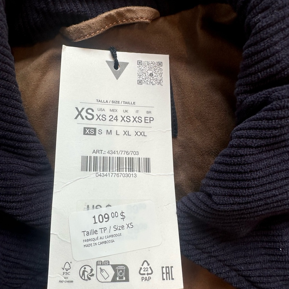 Zara Jacket - Picture 3 of 8